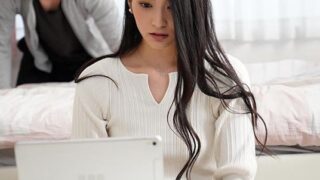 【e炉動ガ 無料】エロカワ女の子が洗脳アプリで高飛車レイプされる